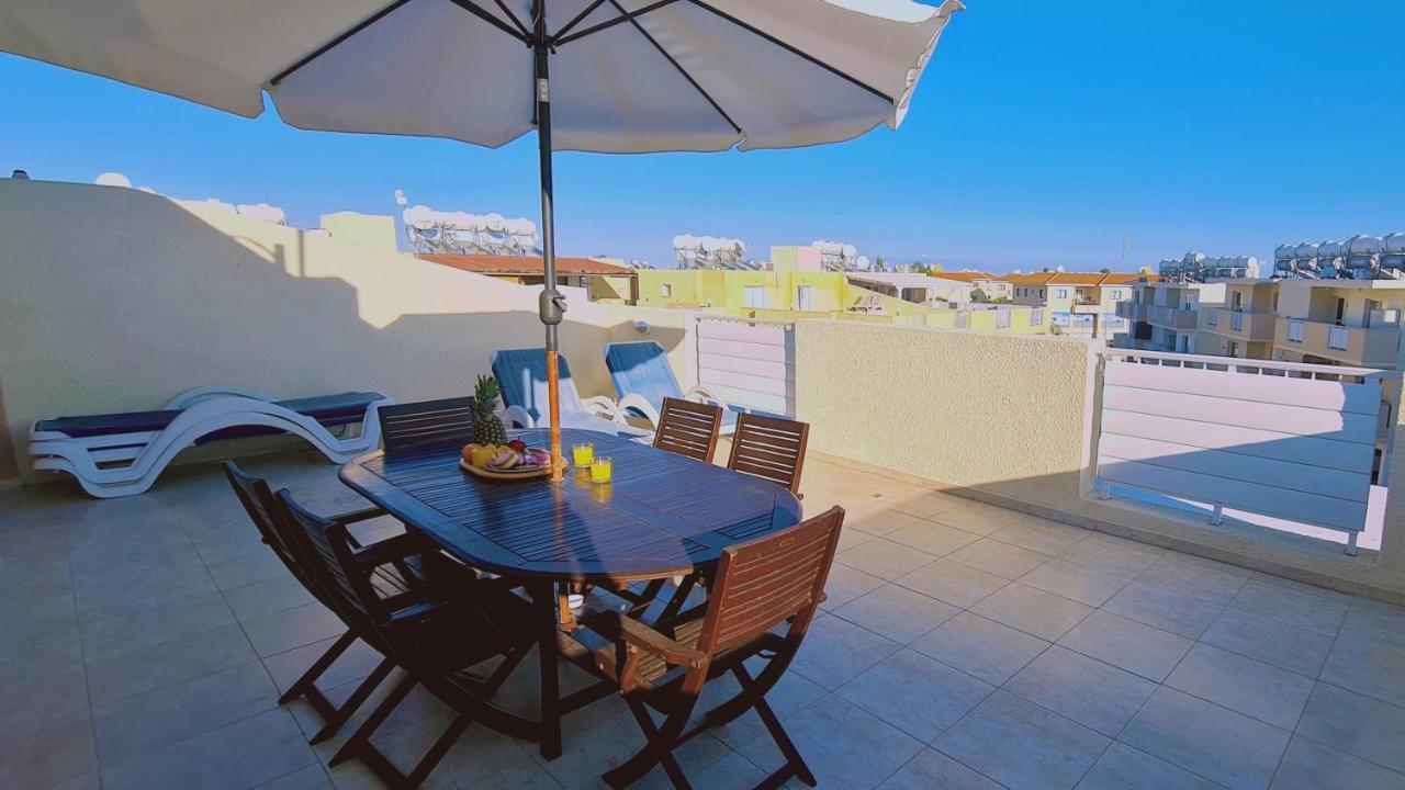 Stay Sunshine Apartment Paralimni Exterior photo