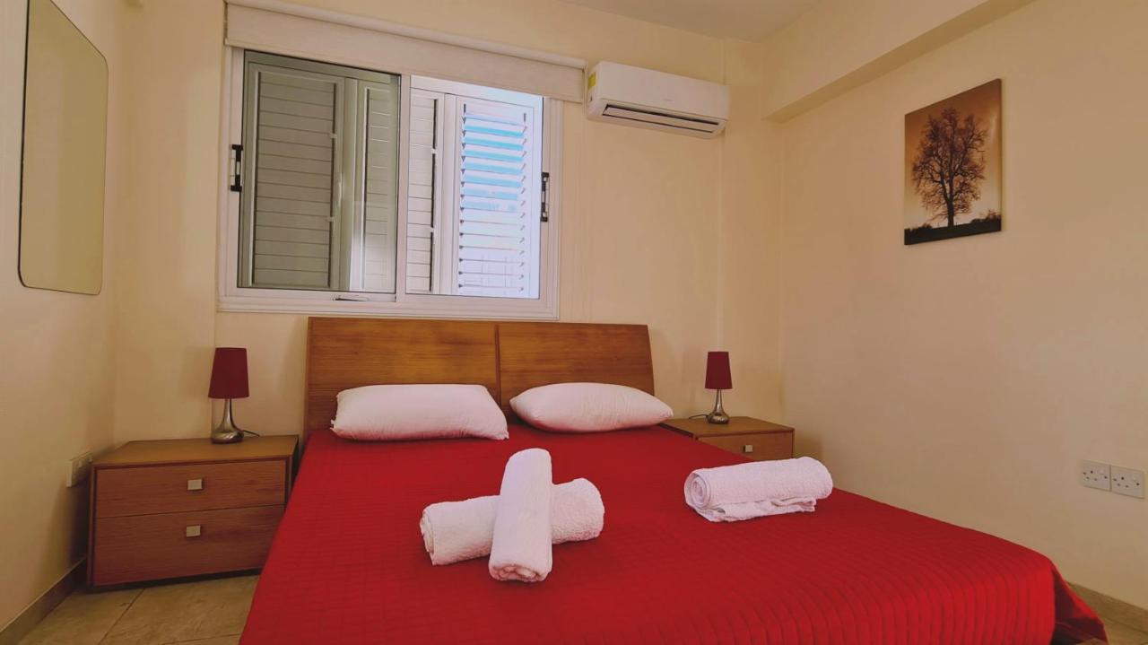Stay Sunshine Apartment Paralimni Exterior photo