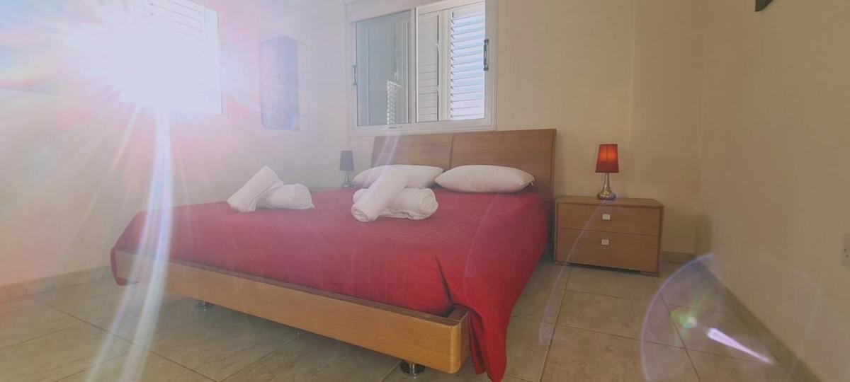 Stay Sunshine Apartment Paralimni Exterior photo